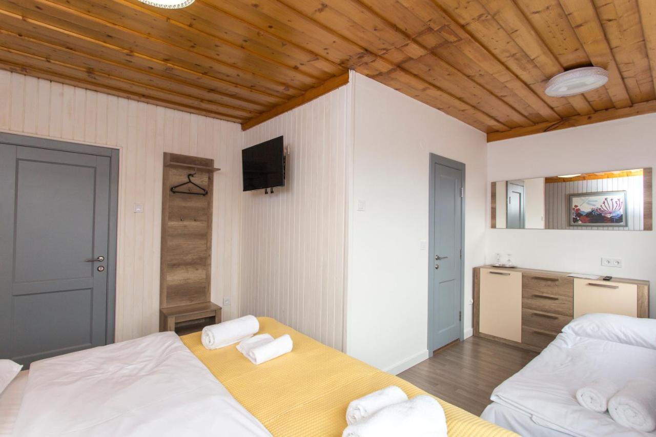 Guesthouse Yes In Bodice Buitenkant foto
